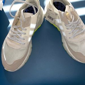 Adidas nite jogger sneakers